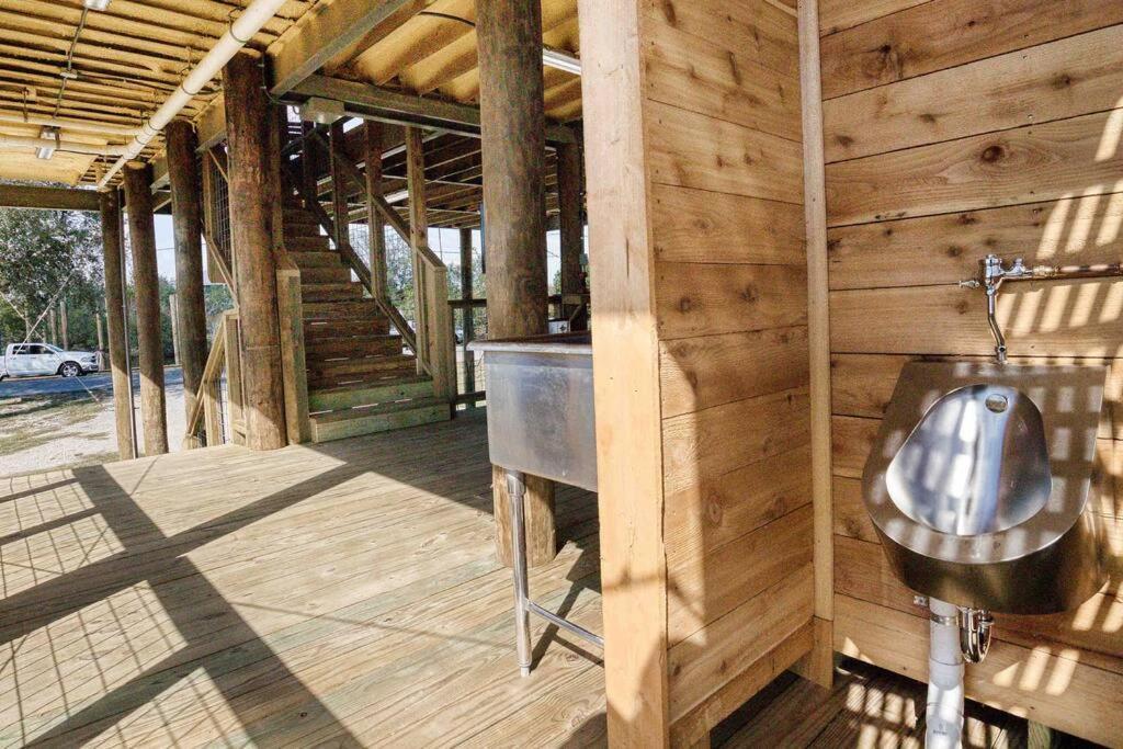 Camp Conex Hopedale, La Villa St Bernard Exterior photo